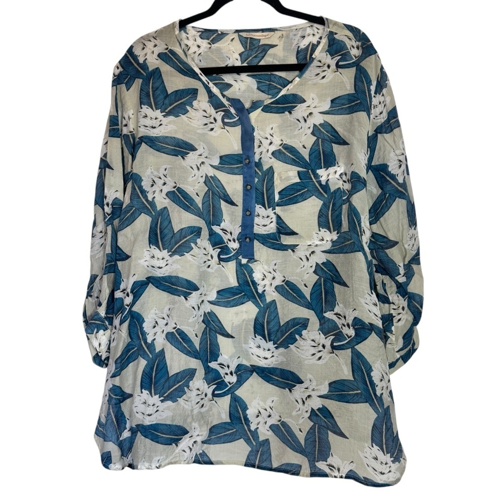 Soft Surroundings Blue and Beige Floral Print 2X Tunic Top